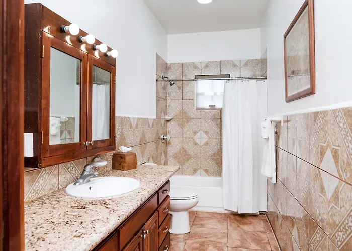 Casa Del Pescador By Floreo Holiday home San Pedro (Ambergris Caye)